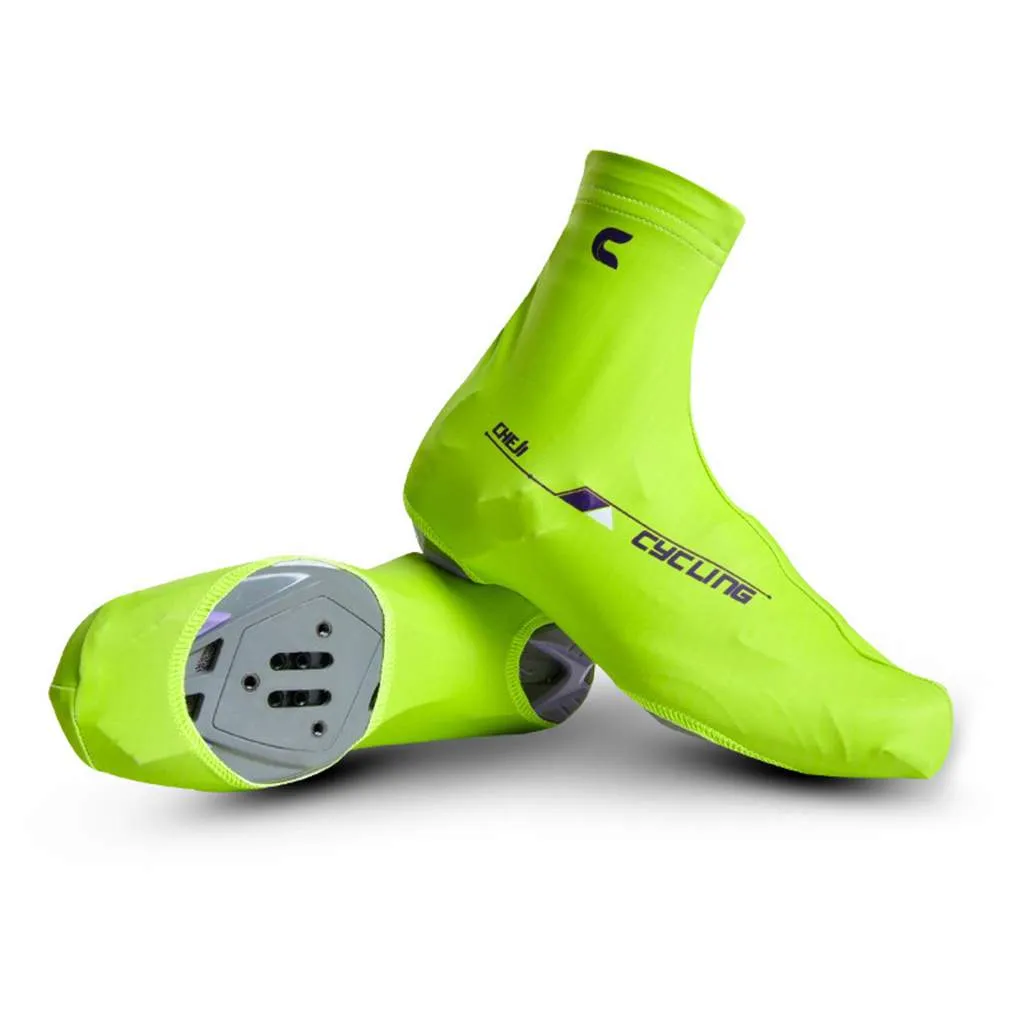 A pair of cycling shoes cover? Mountain bike shoe cover warm shoe cover