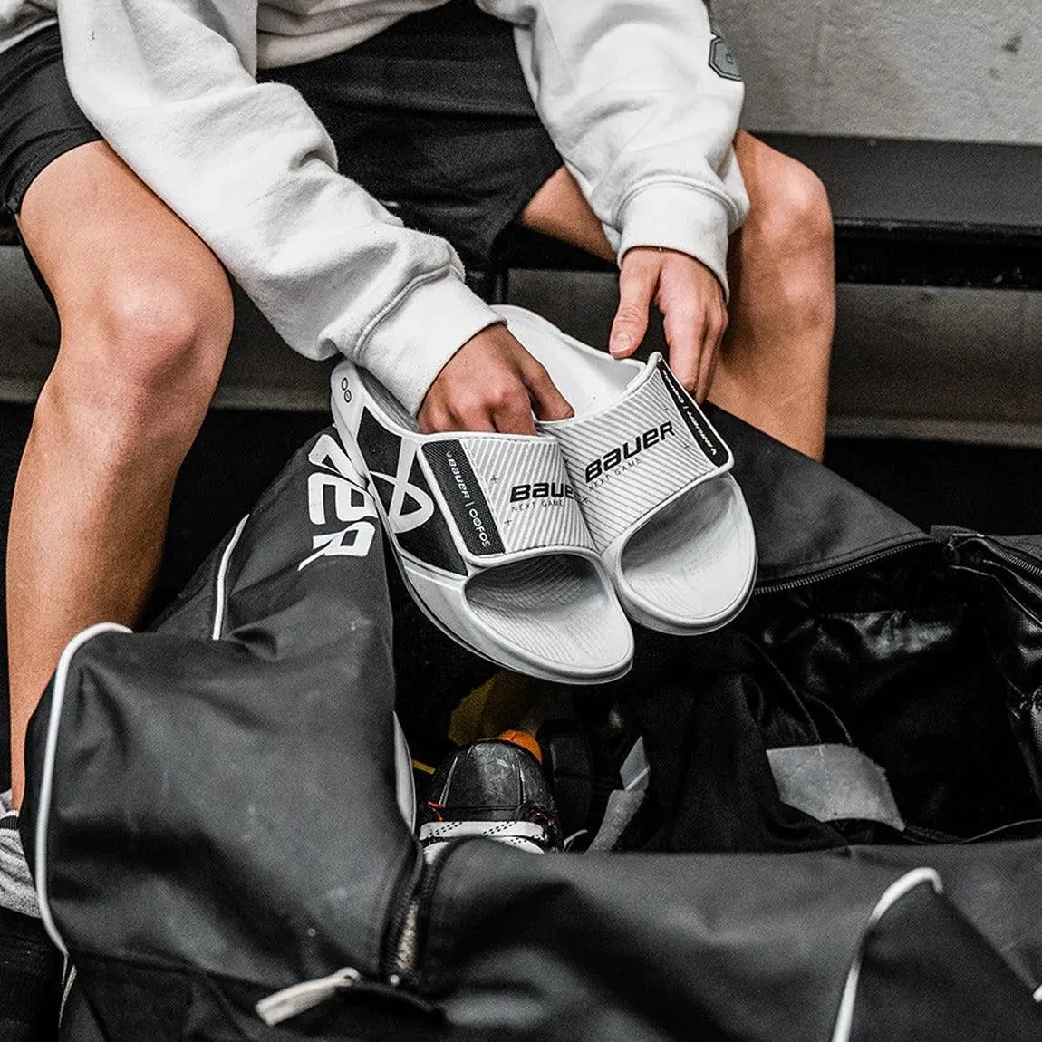 Bauer X Oofos NG Sport Recovery Slides