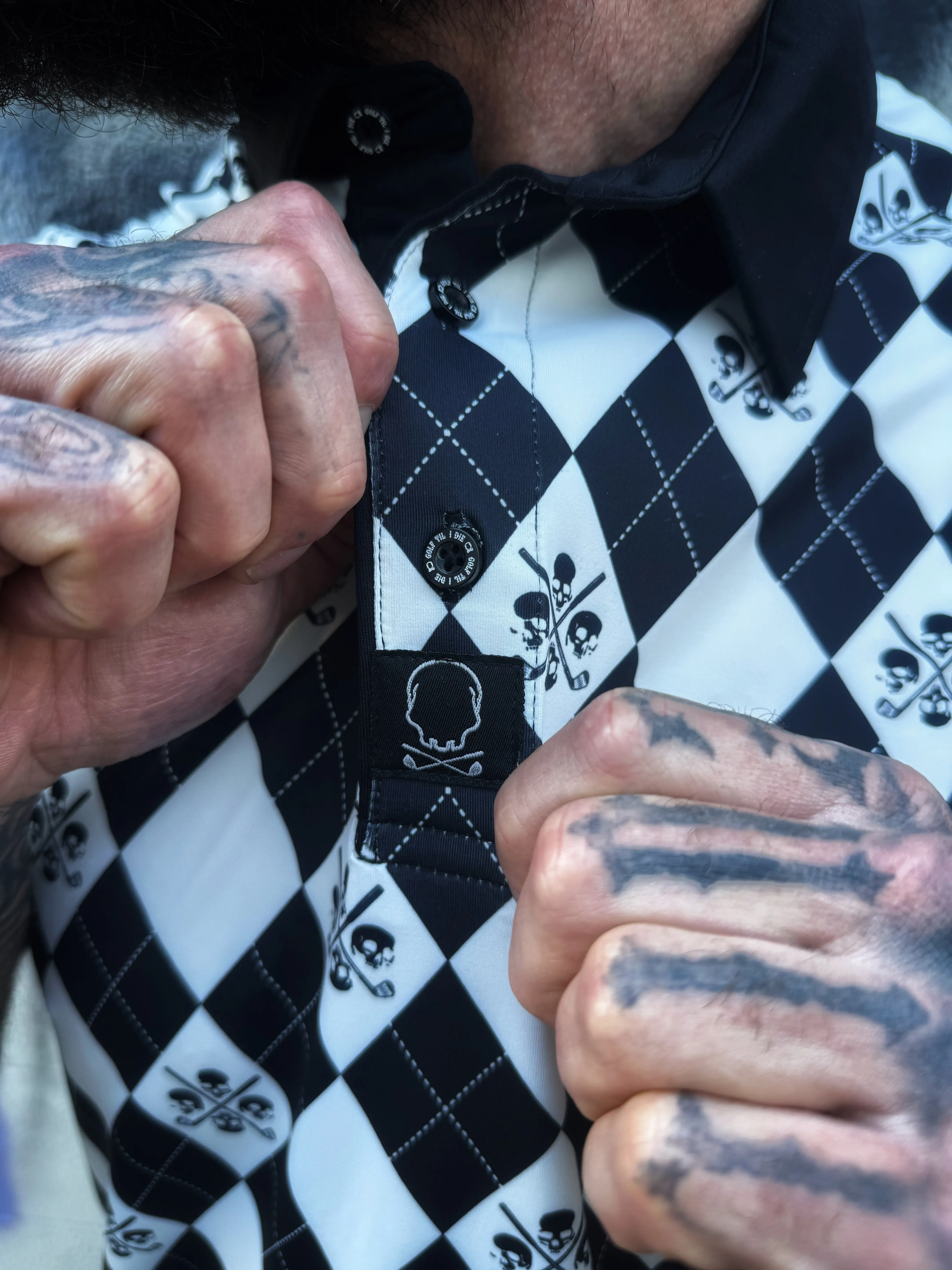 BLACK AND WHITE DIAMOND SKULLS GOLF POLO