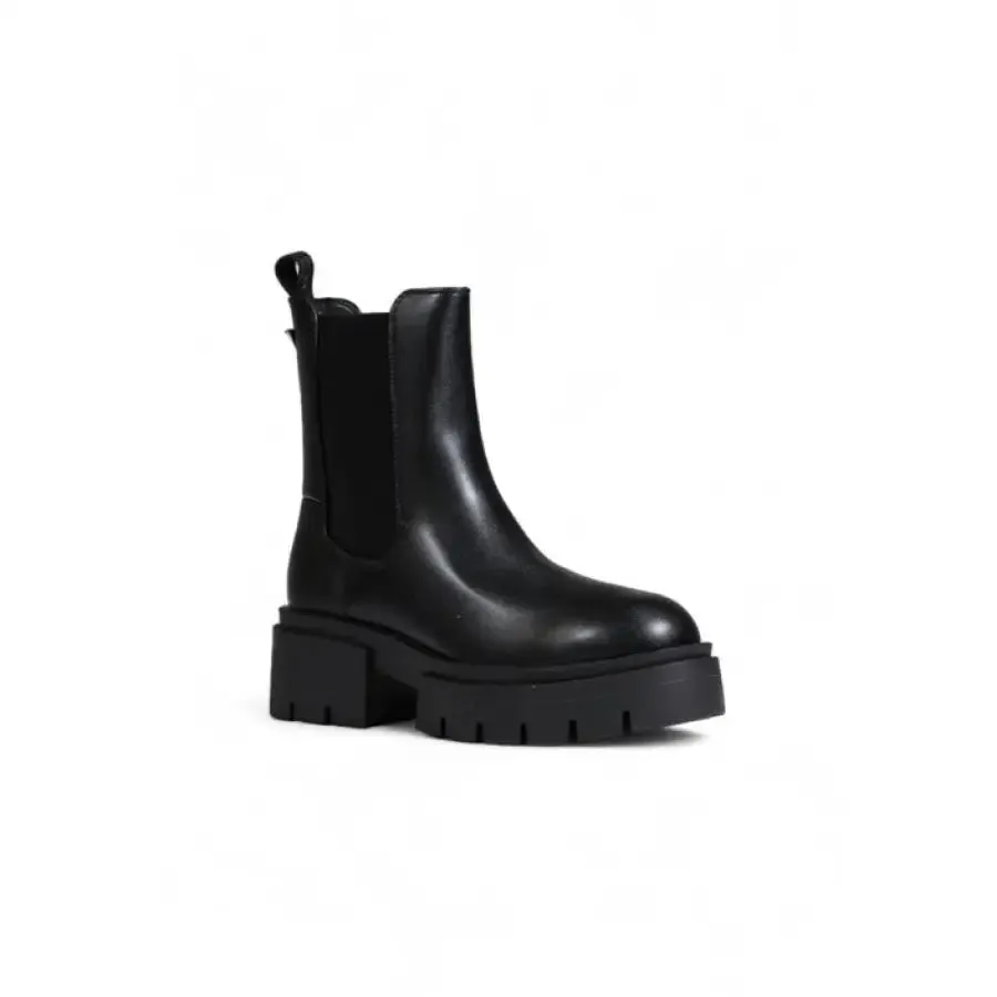 Black Leather Chelsea Boot