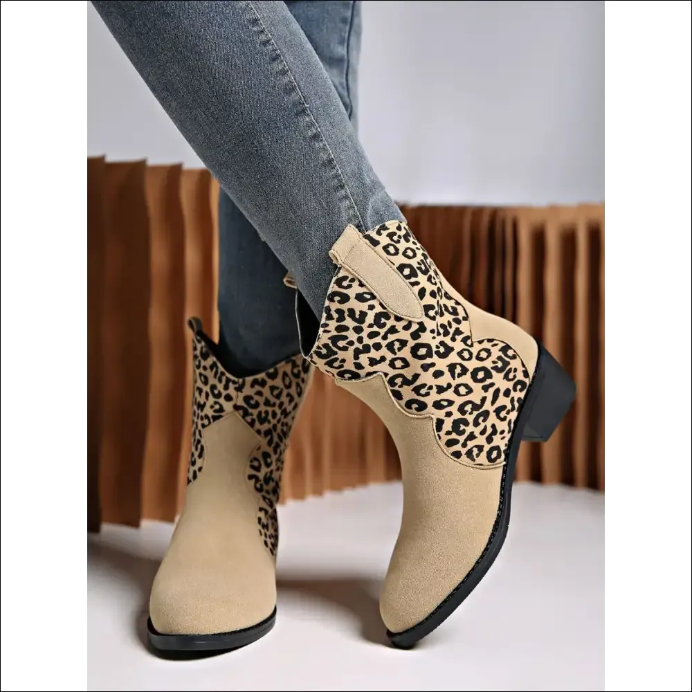 Chic Leopard Suede Block Heel Boots