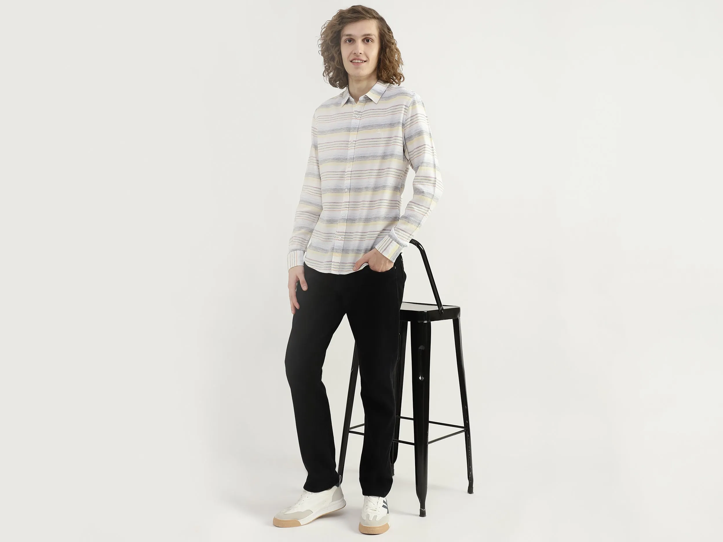 Men Striped Spread Collar Shirt