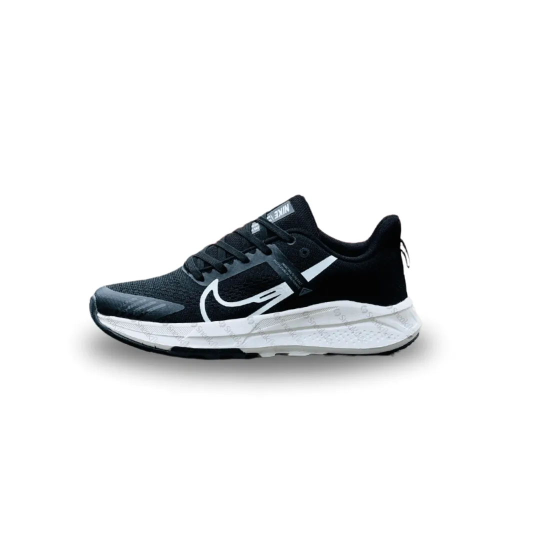 NKE - Air Zoom Trail