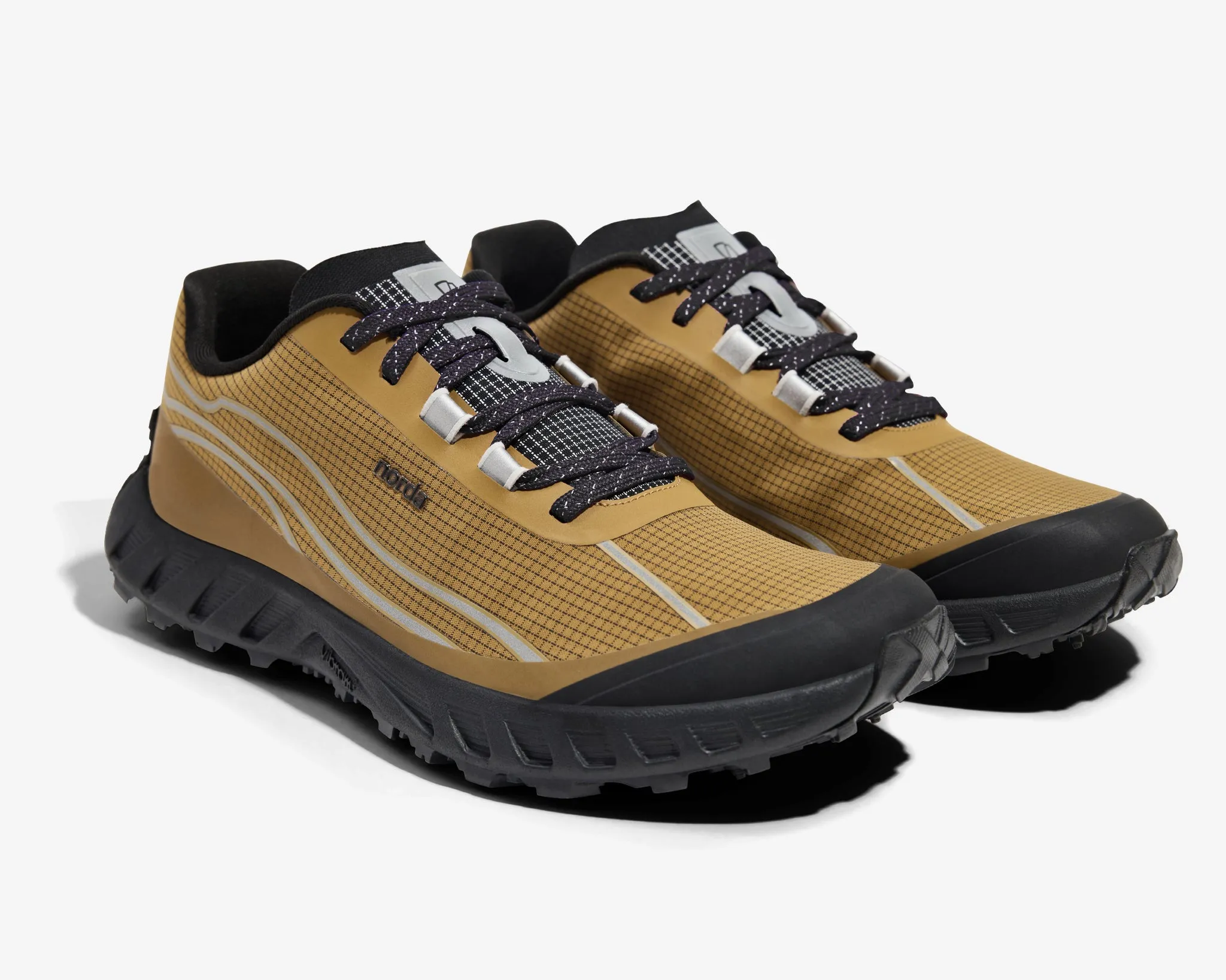 Norda 002 | Oak
