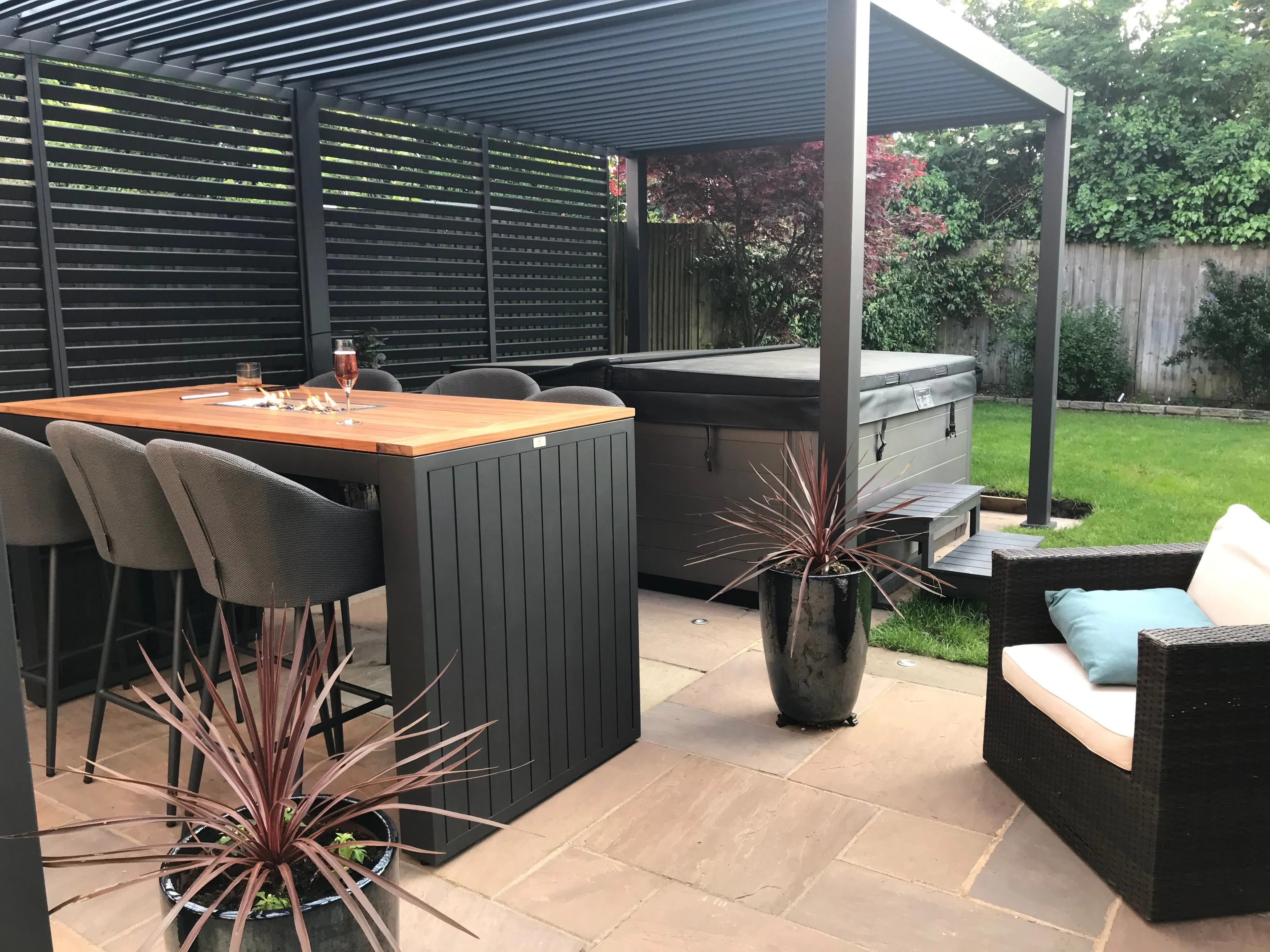 Nova Titan 9m x 3m Rectangular Aluminium Pergola