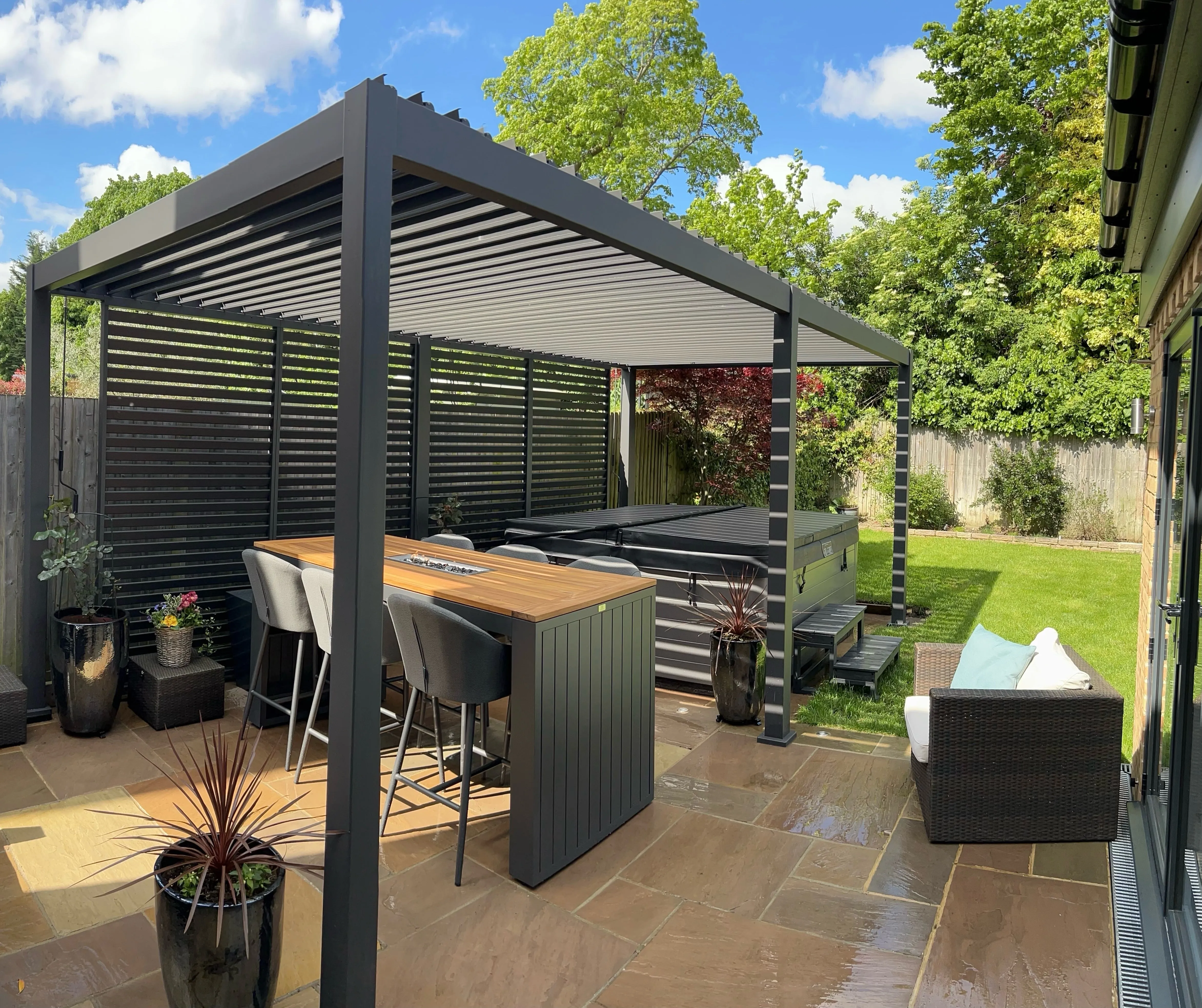 Nova Titan 9m x 3m Rectangular Aluminium Pergola