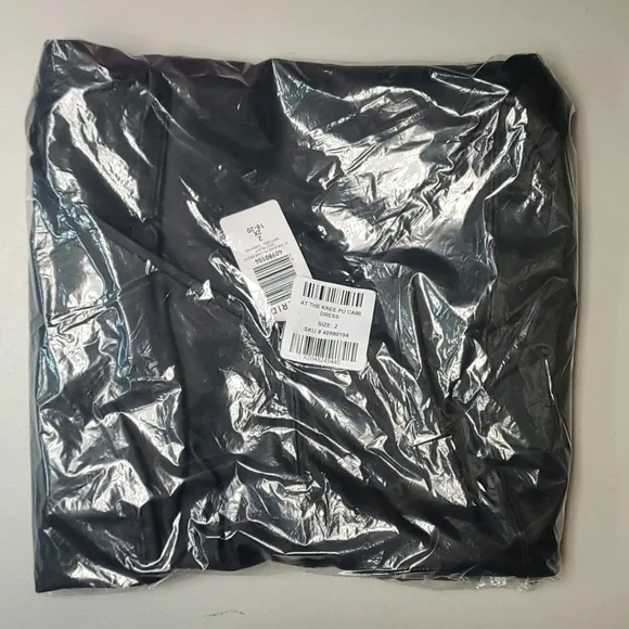❤️NWT TORRID DRESS - FAUX VEGAN LEATHER PLEATHER  CAMI POCKETS DRESS - PLUS SIZE