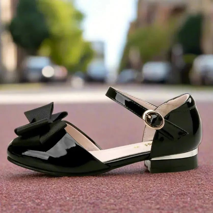 Patent Leather Shoes with Bow
