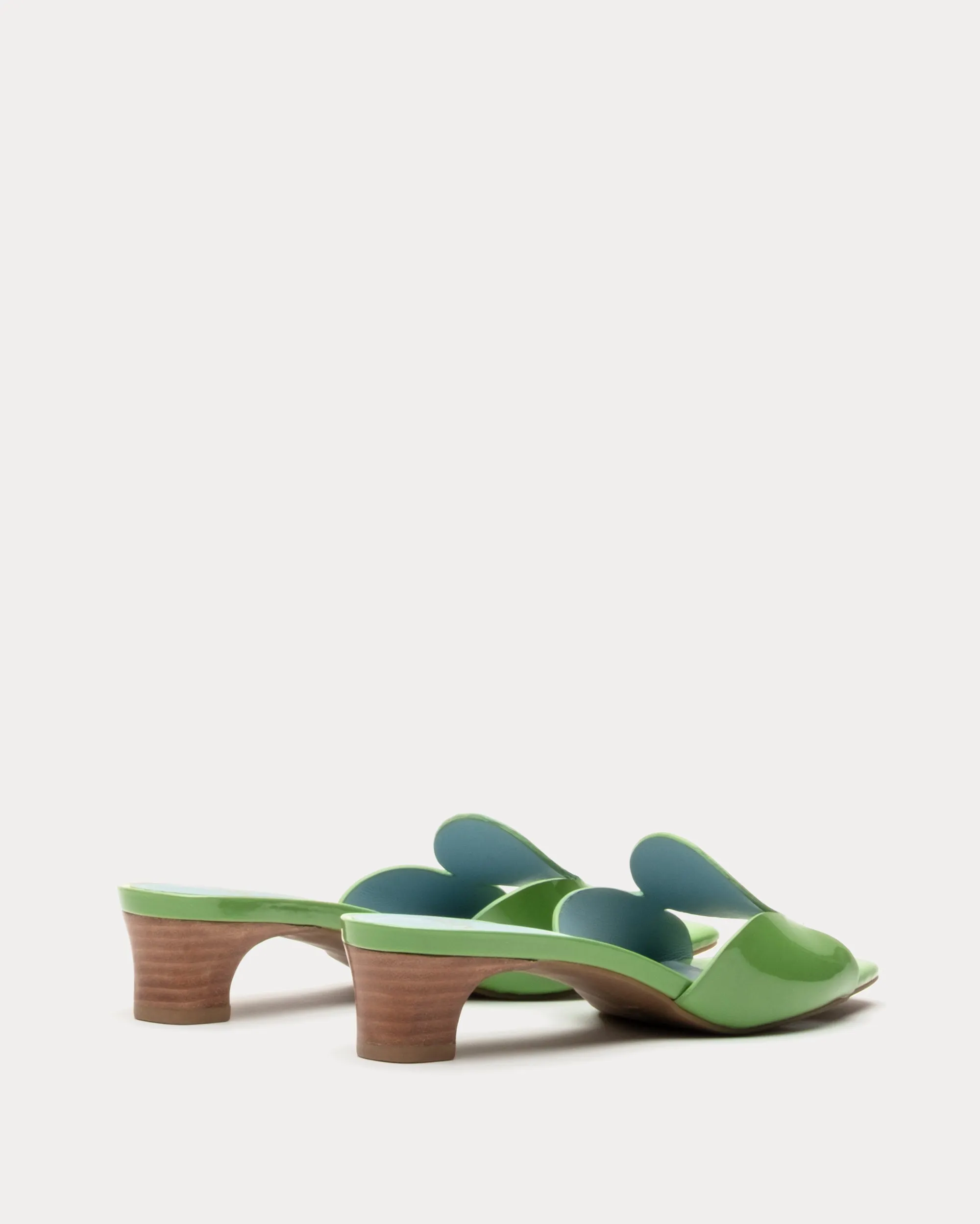 Sandy Circle - Slide Patent Green