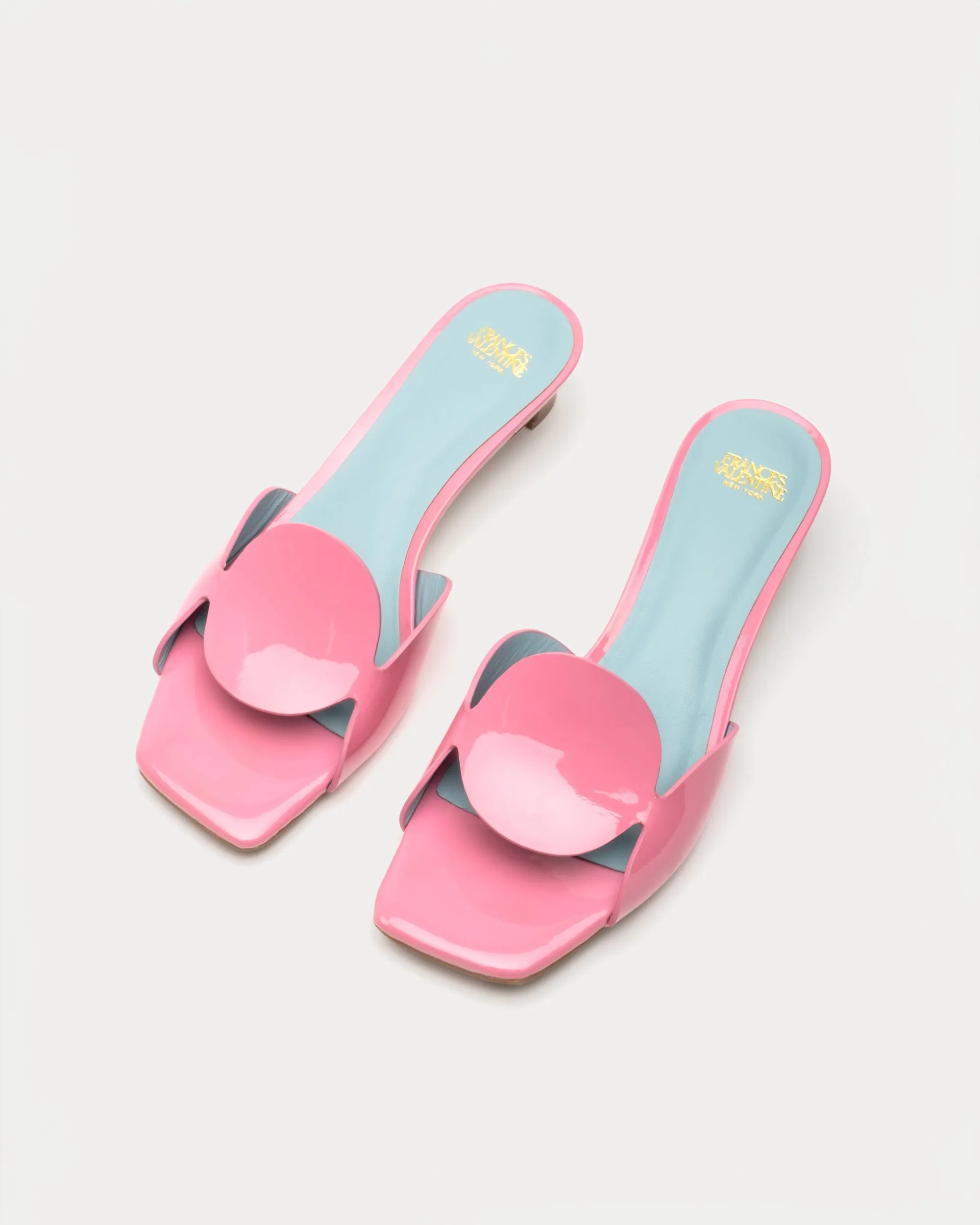 Sandy Circle - Slide Patent Pink