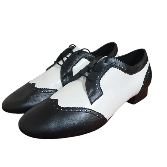 Sipadance Black and White Wingtip Oxford Dance Shoes
