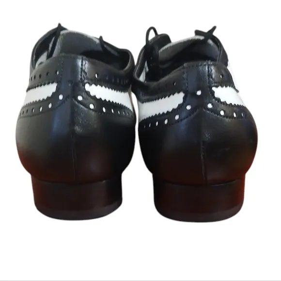 Sipadance Black and White Wingtip Oxford Dance Shoes