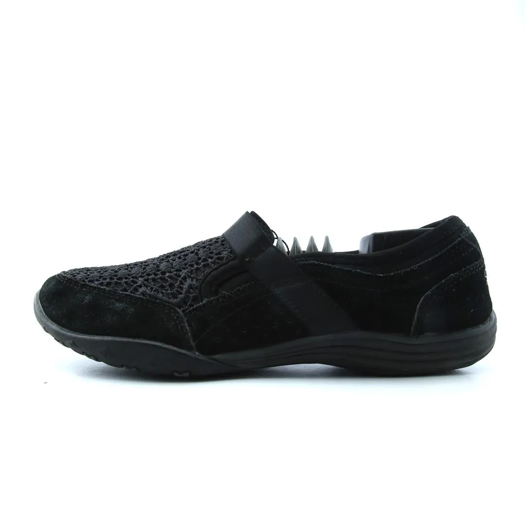 SKECHERS MEMORY FOAM