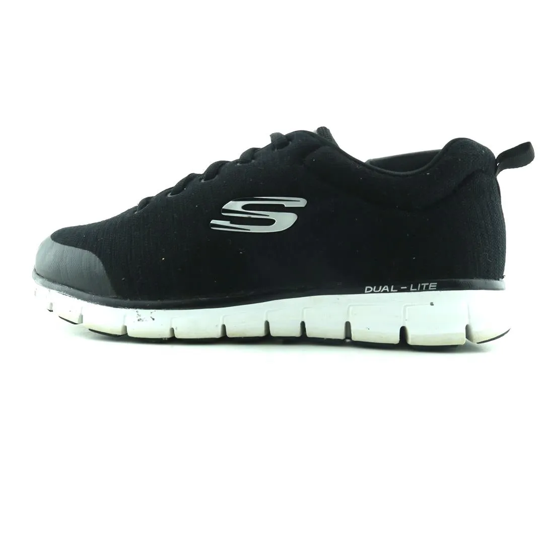 SKECHERS MEMORY FOAM
