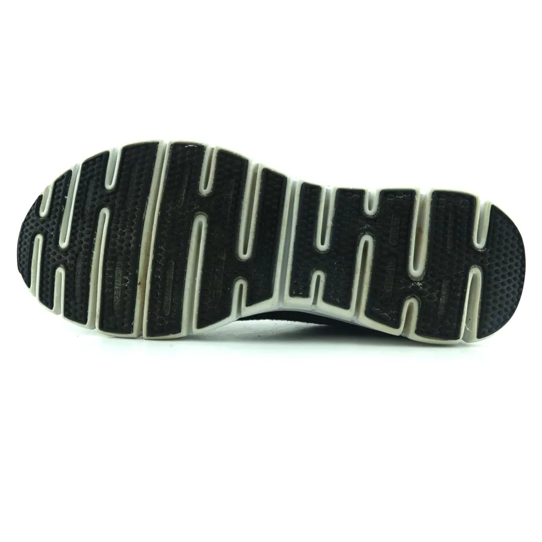 SKECHERS MEMORY FOAM