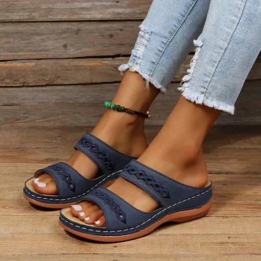 Stylish orthopedic sandals by Mary