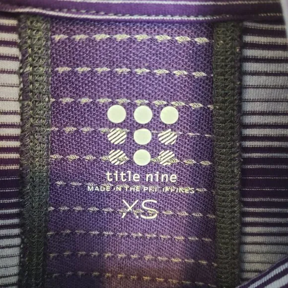 Title Nine Womens XS Purple Striped Long Sleeves Full Zip Athletic Golf Jacket
