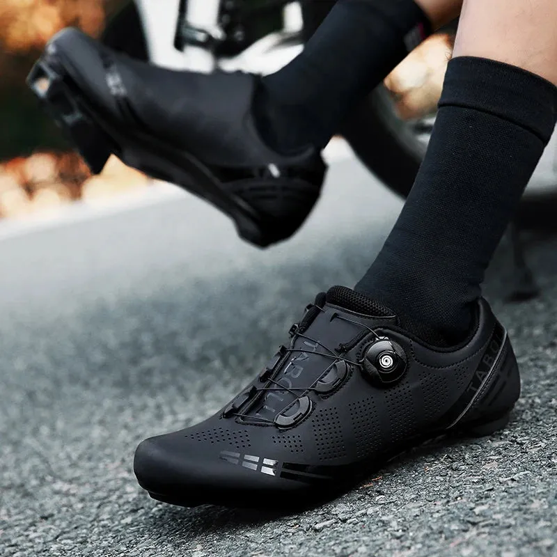Toure | Men's Road Cycling Shoes - Self-Locking Cleats for Optimal Racing Performance