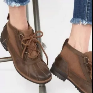 UGG Distressed Leather Heather Coconut Brown Ankle Boot Lace Up Women 7 Winter