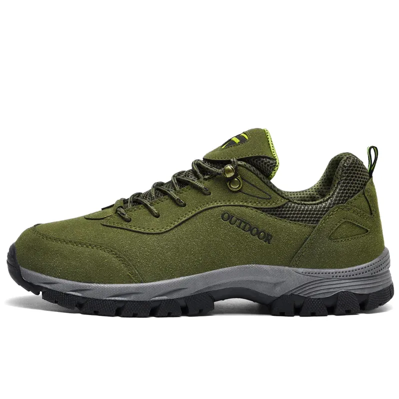 Ultimate men's hiking boots with ergonomic sole - robust and waterproof
