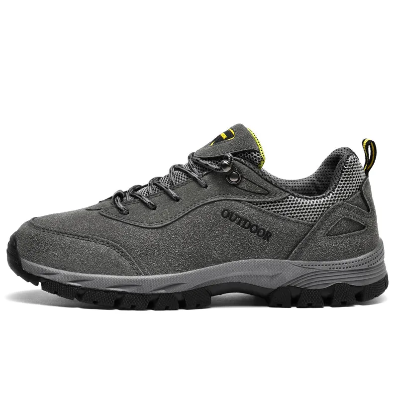 Ultimate men's hiking boots with ergonomic sole - robust and waterproof