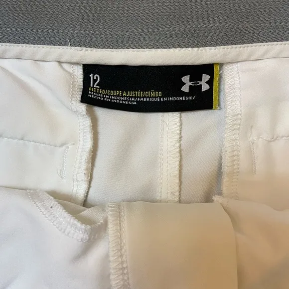 Womens Fitted White Athletic Golf Shorts Size 12